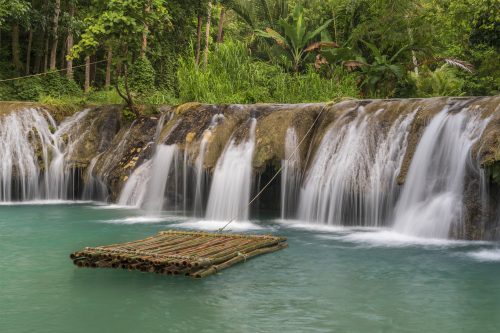 Plan your 2020 Trip to Philippines at Bisitahin ang Pinakamagagandang Waterfalls Nito